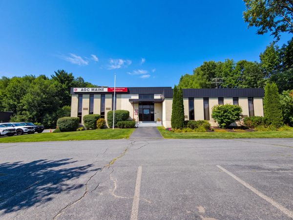 188 Whitten Road , Augusta, ME 04330
