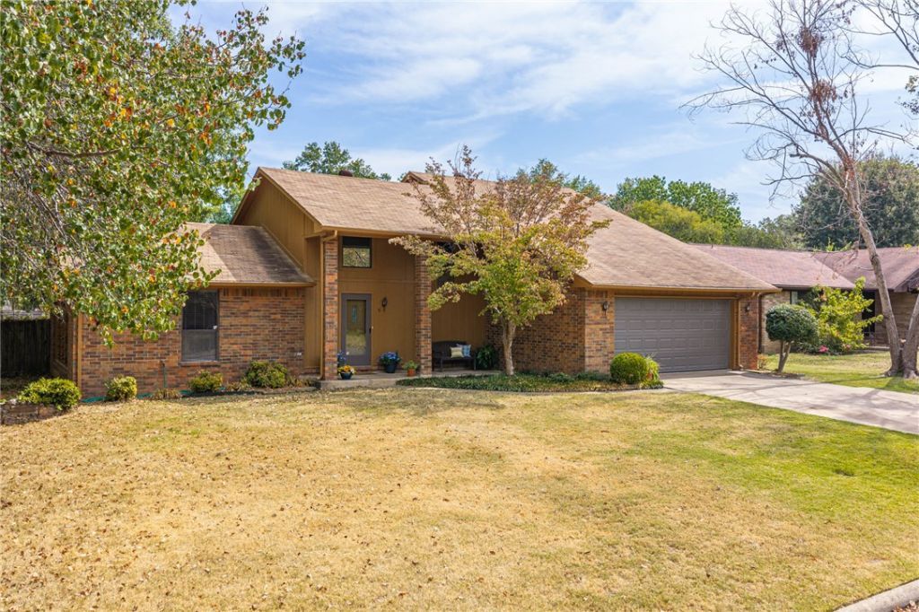 5 Brentwood Circle, Fort Smith, AR 72908 Main Photo