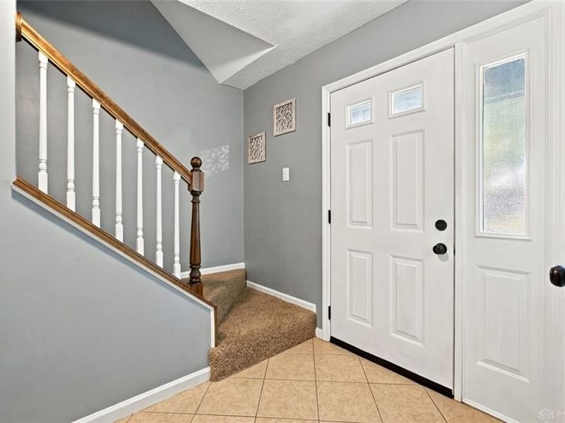 407 Pebble Court, Springboro, OH 45322 Photo 4