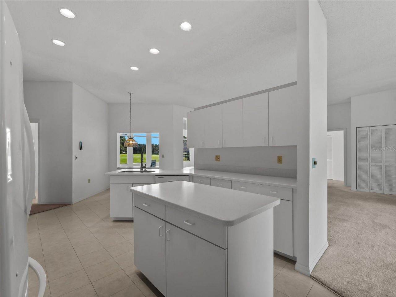5121 Palm Aire Drive , Sarasota, FL 34243 Photo