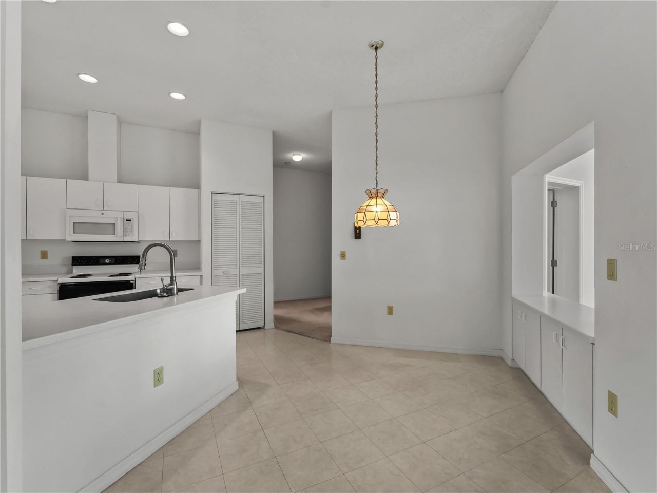5121 Palm Aire Drive , Sarasota, FL 34243 Photo