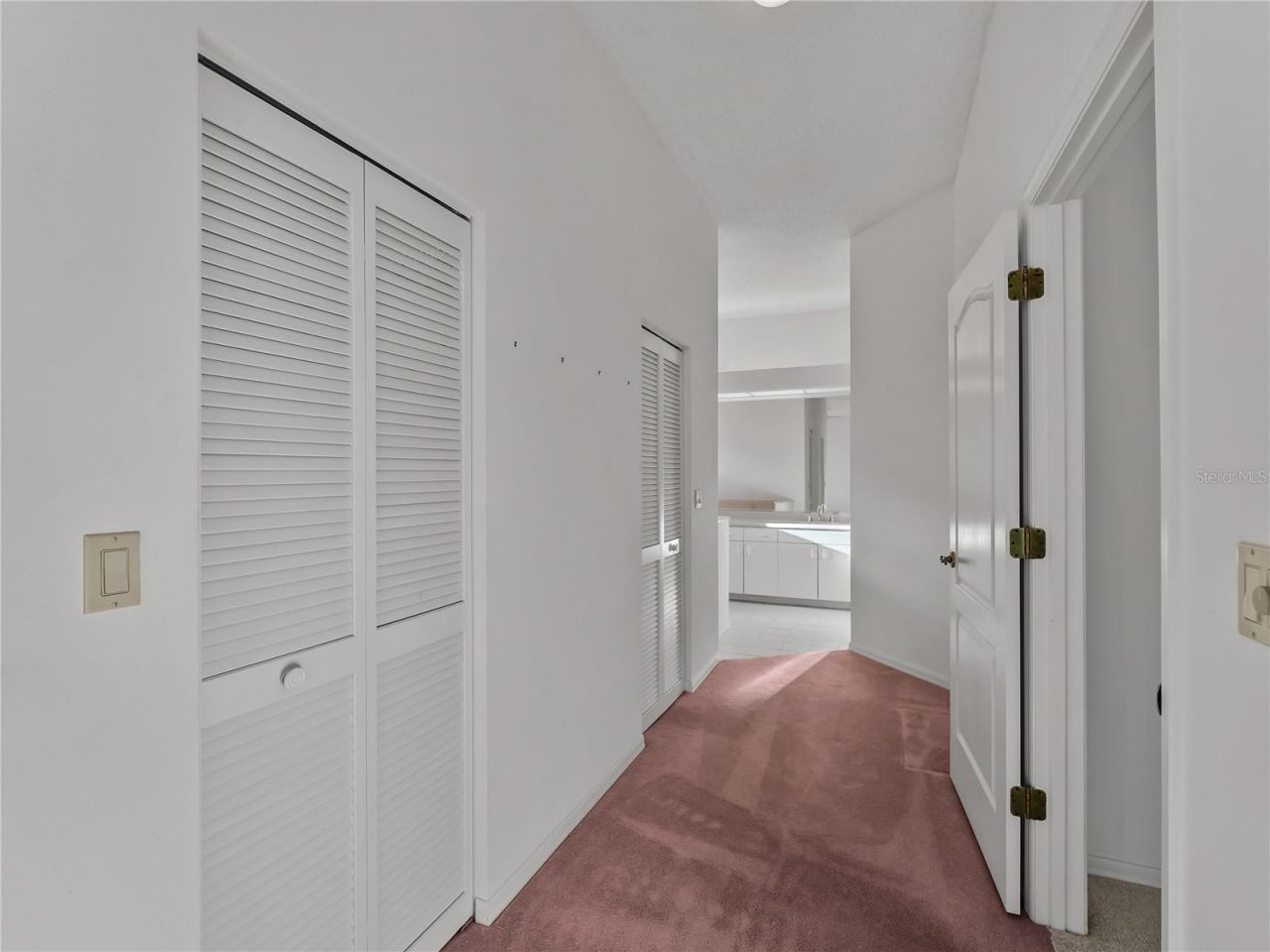 5121 Palm Aire Drive , Sarasota, FL 34243 Photo