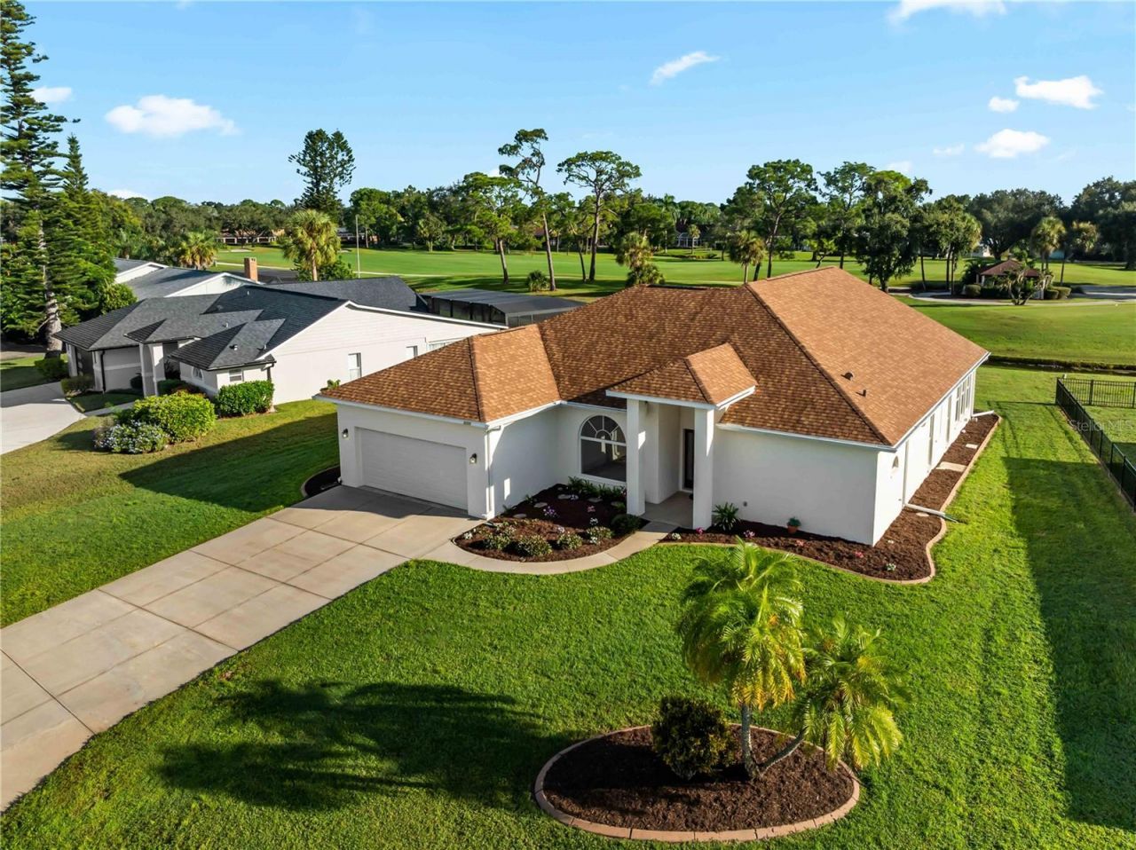 5121 Palm Aire Drive , Sarasota, FL 34243 Photo
