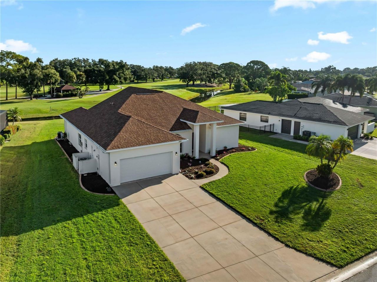 5121 Palm Aire Drive , Sarasota, FL 34243 Photo