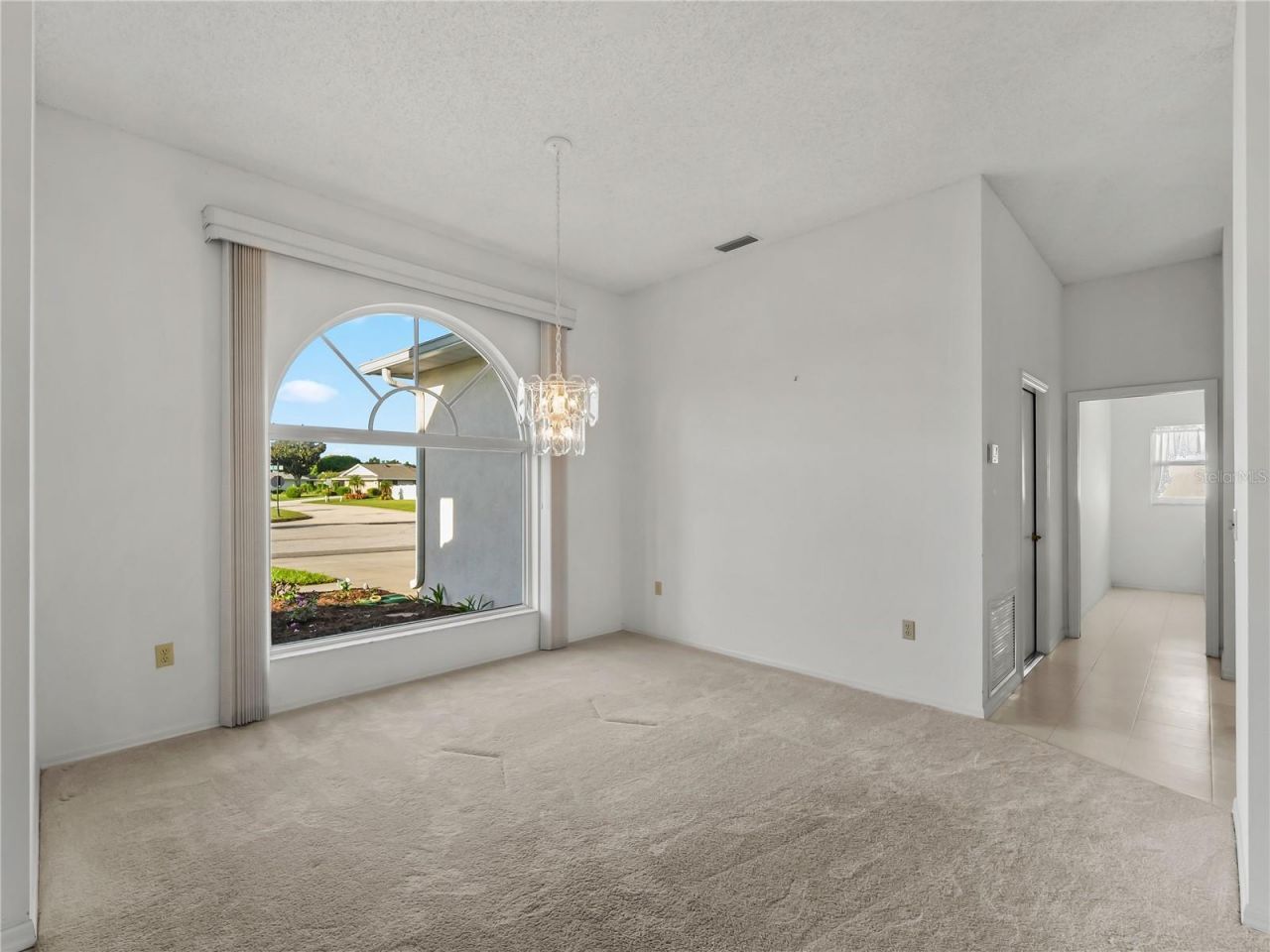 5121 Palm Aire Drive , Sarasota, FL 34243 Photo