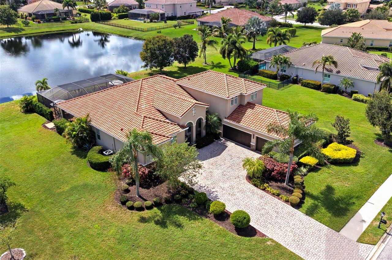 17014 E 2nd Avenue, Bradenton, FL 34212 Photo