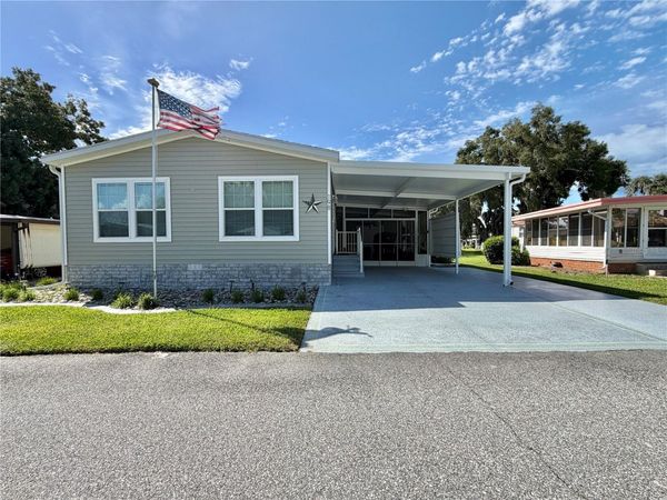 198 JACARANDA DRIVE , LEESBURG, FL 34748