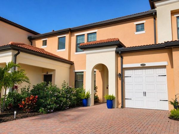 10042 CROOKED CREEK DRIVE , Unit 102, VENICE, FL 34293