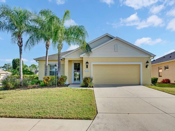 1475 BLUE HORIZON CIRCLE , BRADENTON, FL 34208