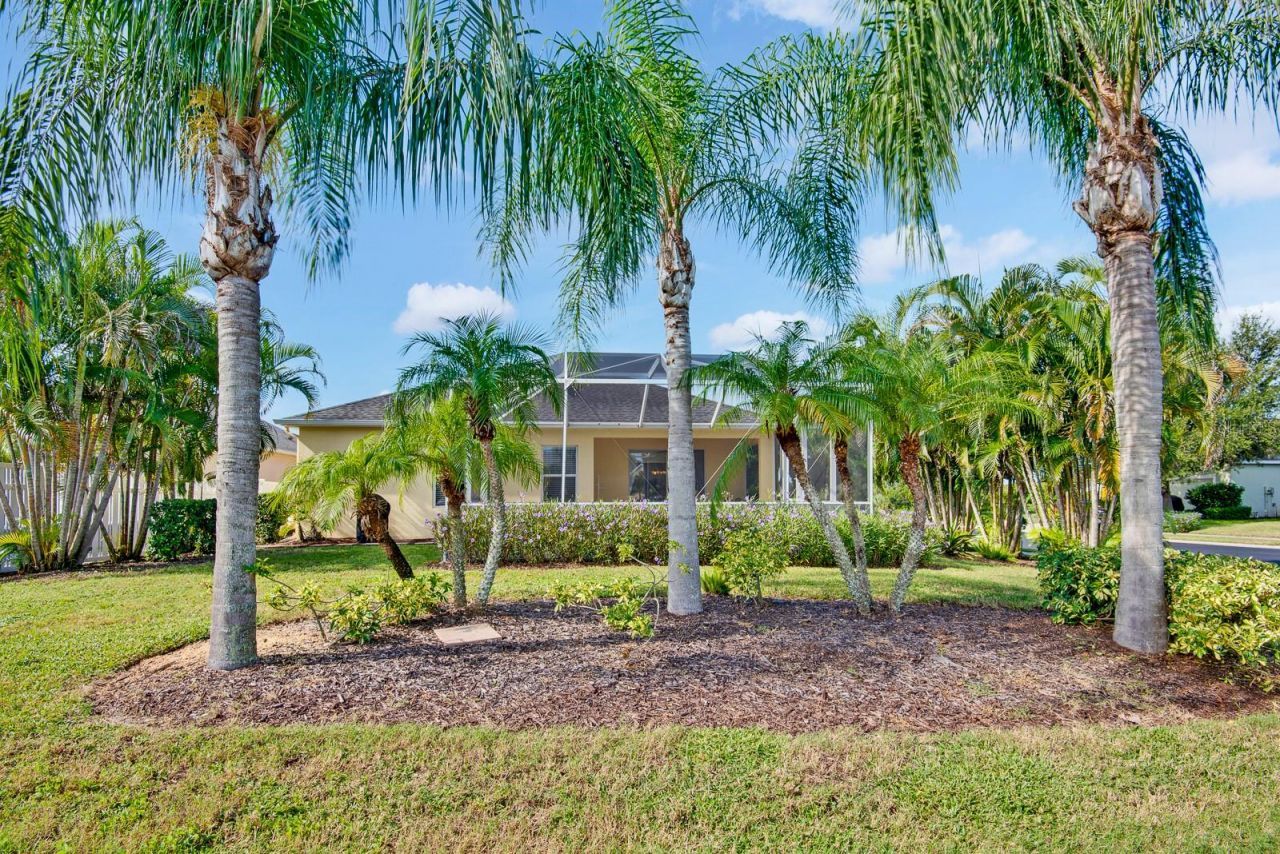 1475 Blue Horizon Circle, Bradenton, FL 34208 Photo