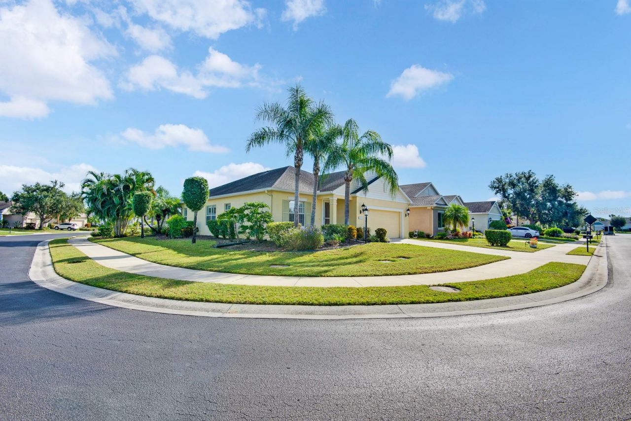 1475 Blue Horizon Circle, Bradenton, FL 34208 Photo