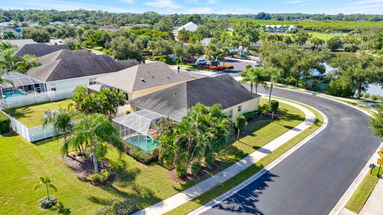 1475 Blue Horizon Circle, Bradenton, FL 34208 Photo