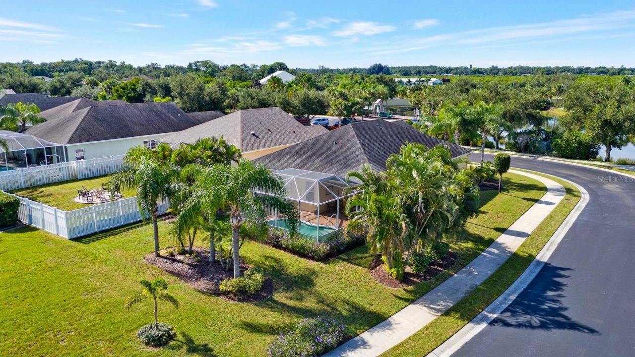 1475 Blue Horizon Circle, Bradenton, FL 34208 Photo