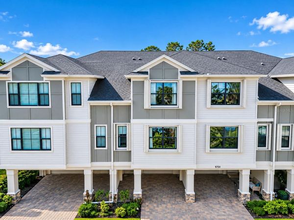 9705 BAY GROVE LANE , TAMPA, FL 33615