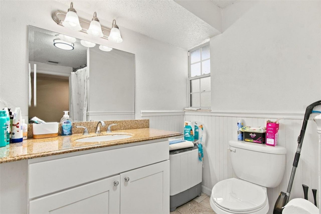 1325 Oakcrest Drive , Brandon, FL 33510 Photo