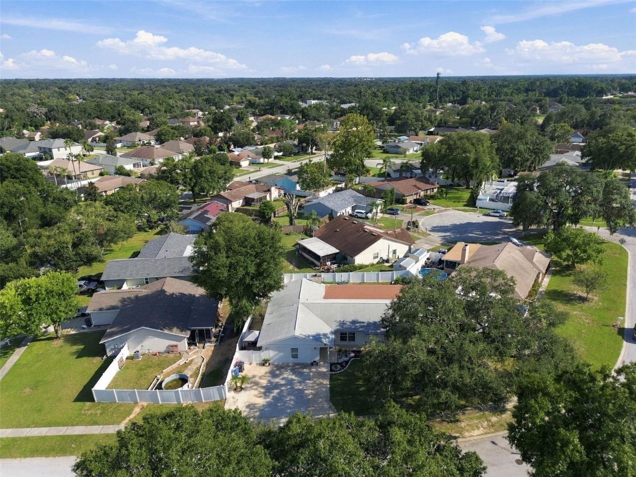 1325 Oakcrest Drive , Brandon, FL 33510 Photo
