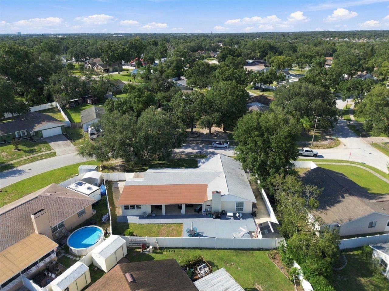 1325 Oakcrest Drive , Brandon, FL 33510 Photo