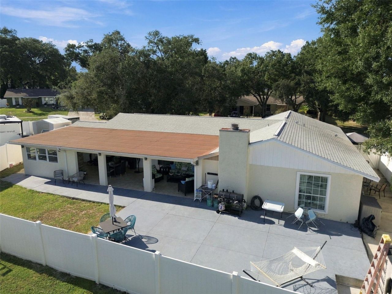 1325 Oakcrest Drive , Brandon, FL 33510 Photo