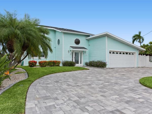 544 LILLIAN DRIVE , MADEIRA BEACH, FL 33708
