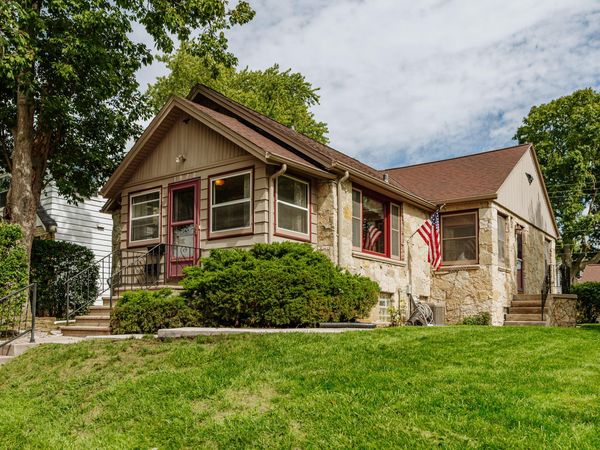 1972 S 90th St, West Allis, WI 53227
