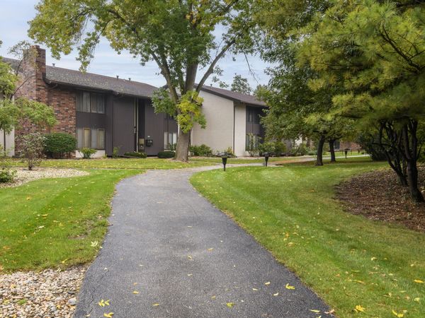 2130 W Good Hope Rd, Unit 12, Glendale, WI 53209