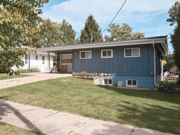 257 S Cottage St, Whitewater, WI 53190