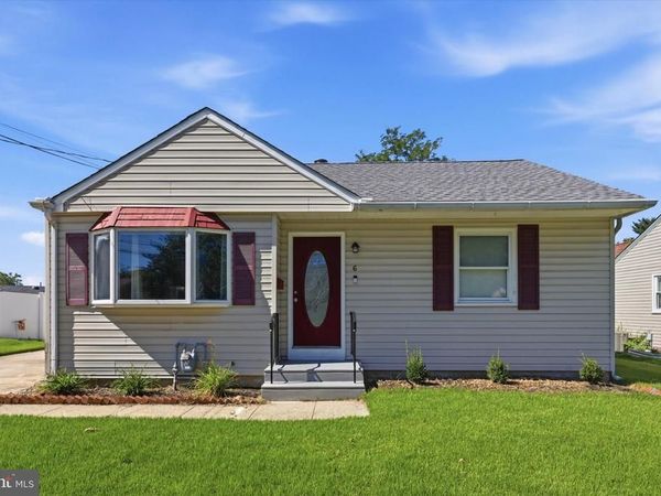 6 WYNDALE AVENUE, MAPLE SHADE, NJ 08052