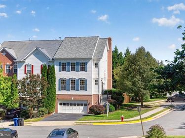 660 BURNSIDE TERRACE SE, LEESBURG, VA 20175