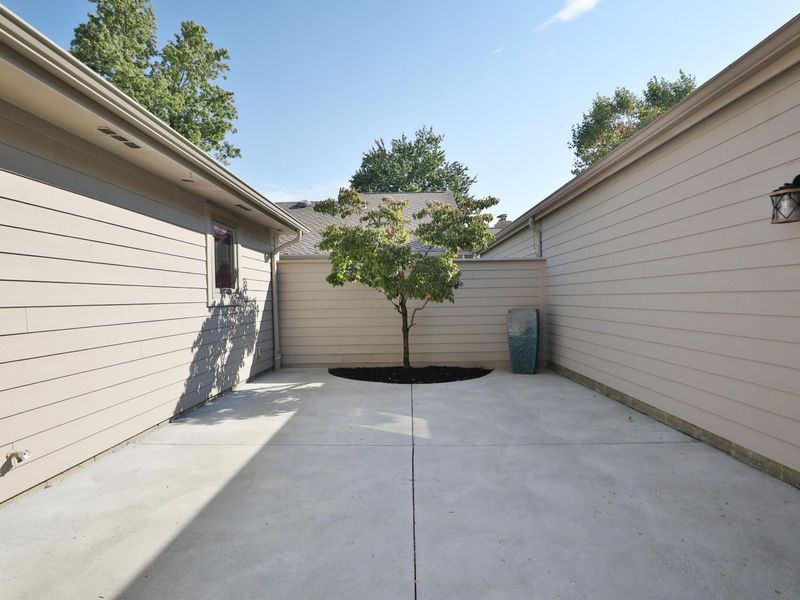 5714 Strathmore Lane, Unit 25, Dublin, OH 43017 Photo 5