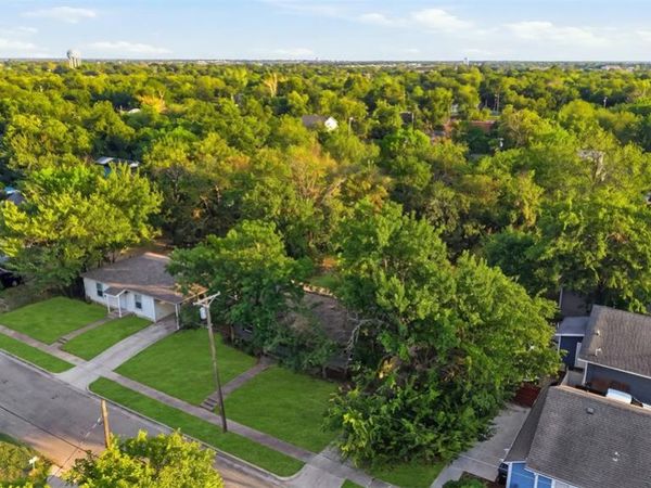 4302 Roberts Street, Greenville, TX 75401