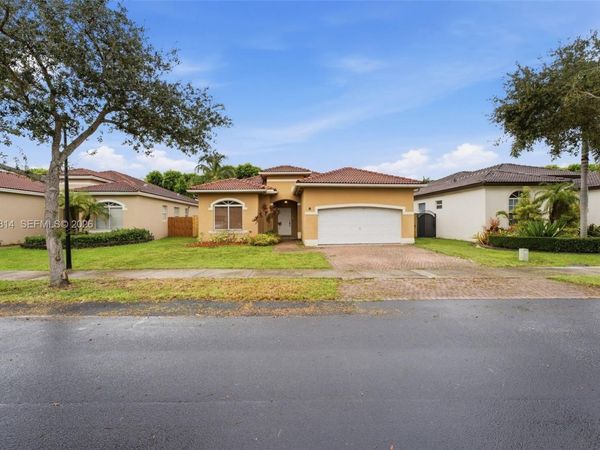 1420 SE 23rd Dr., Homestead, FL 33035