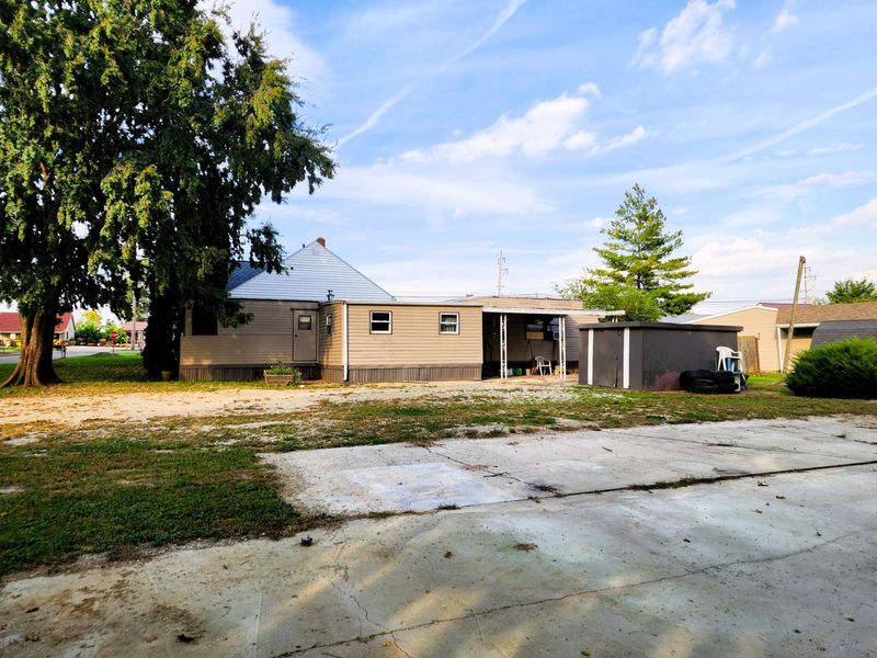 218 Villa Nova Boulevard, Saint Marys, OH 45885 Photo 4
