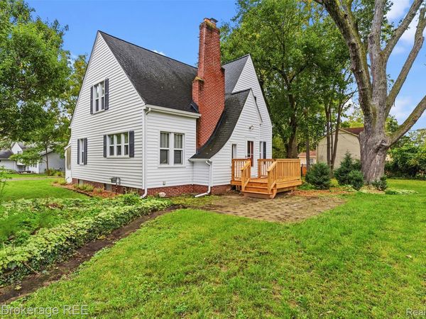 3091 Edgefield Drive, Waterford Township, Mi 48328