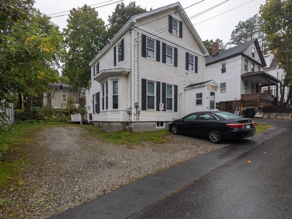 34 Oak Street, Augusta, ME 04330