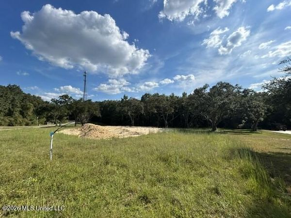 25049 Magnolia Boulevard, Pass Christian, MS 39571
