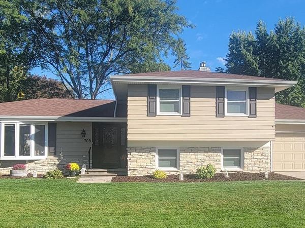 708 KENSINGTON ROAD, Neenah, WI 54956