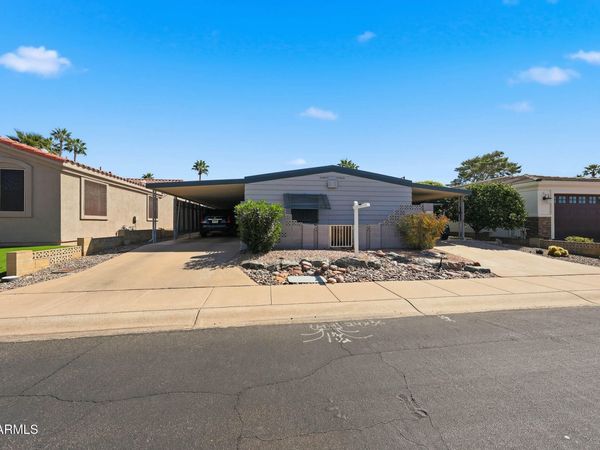2465 N SNEAD Drive, Mesa, AZ 85215
