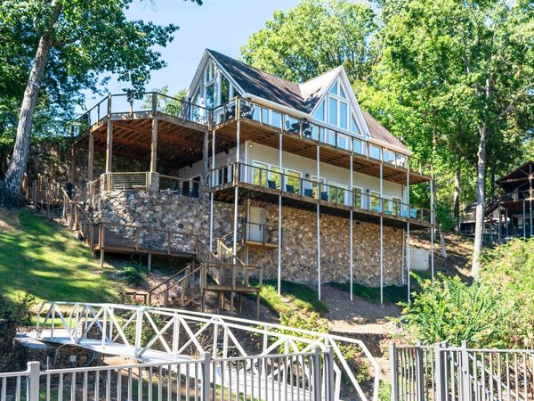 1605 HOLIDAY HILLS DR, Counce, TN 38326