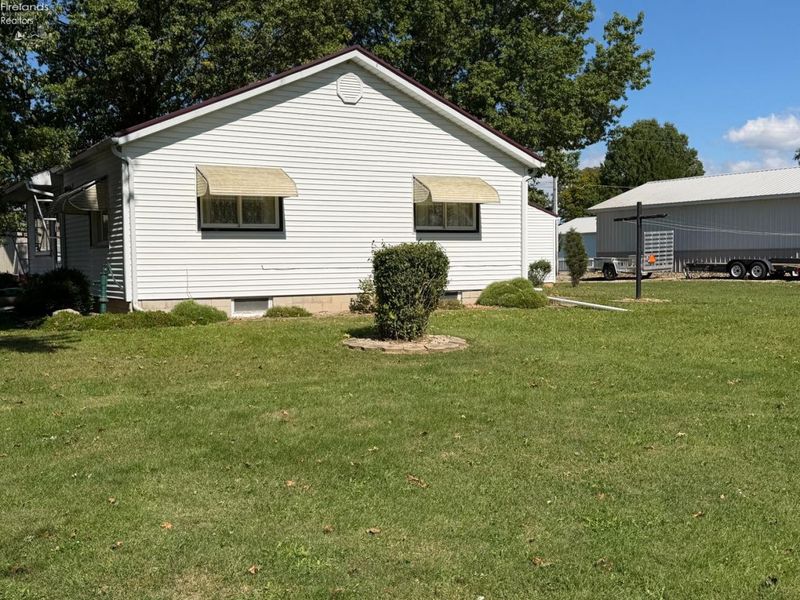 103 S Buckeye Drive, Attica, OH 44807 Photo 4