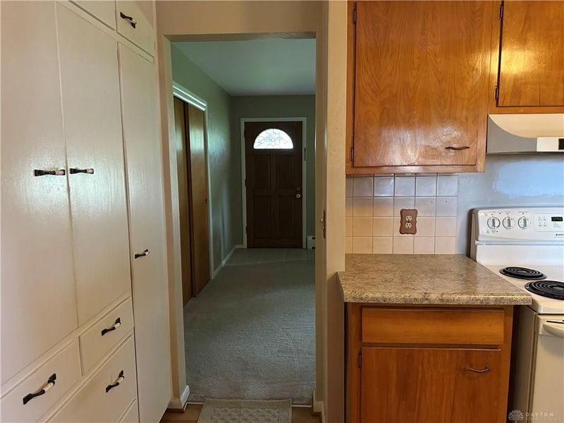 8352 Crestway Road, Clayton, OH 45315 Photo 12