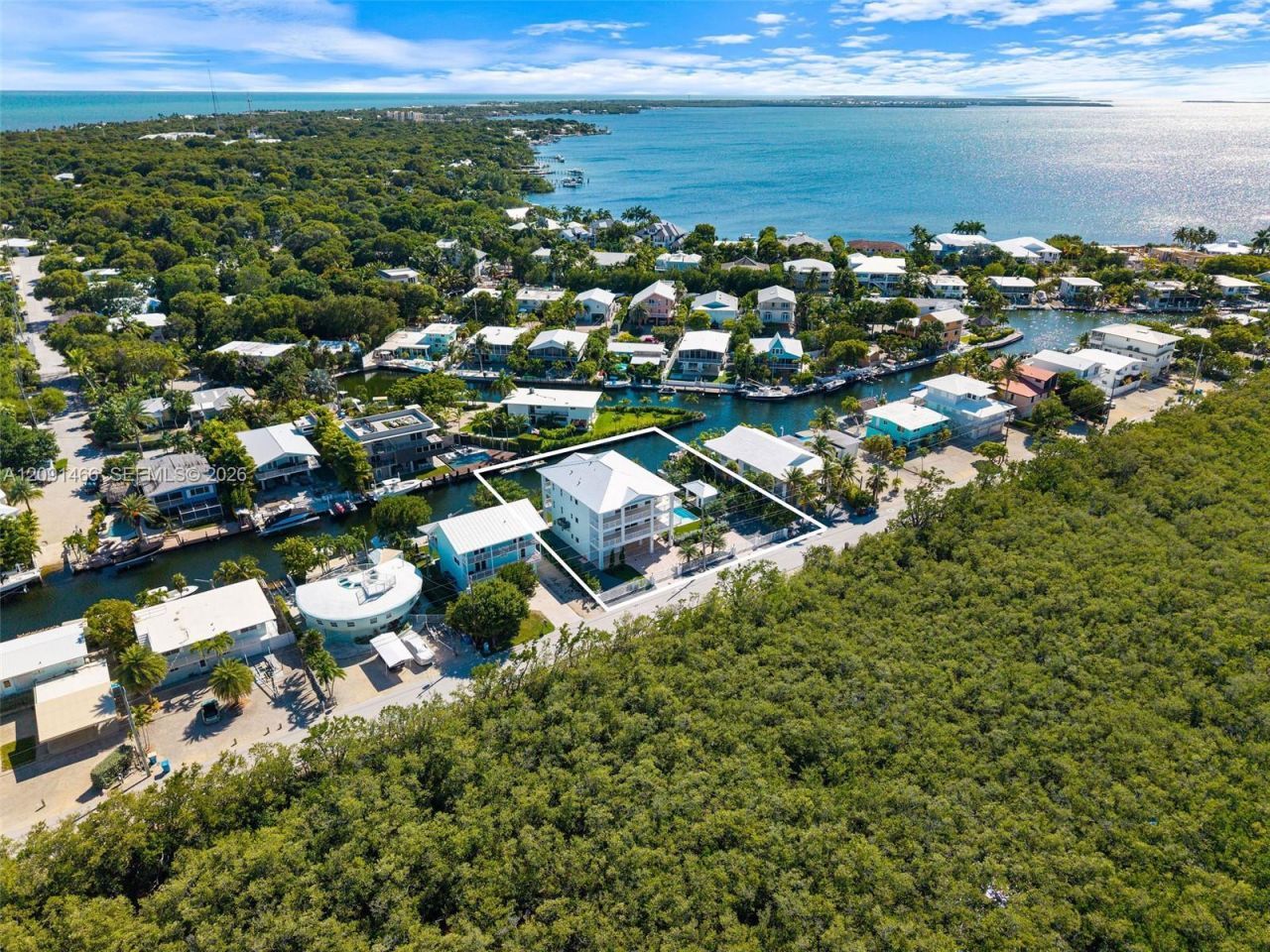 195 Ojibway Ave, Tavernier, FL 33070 Photo
