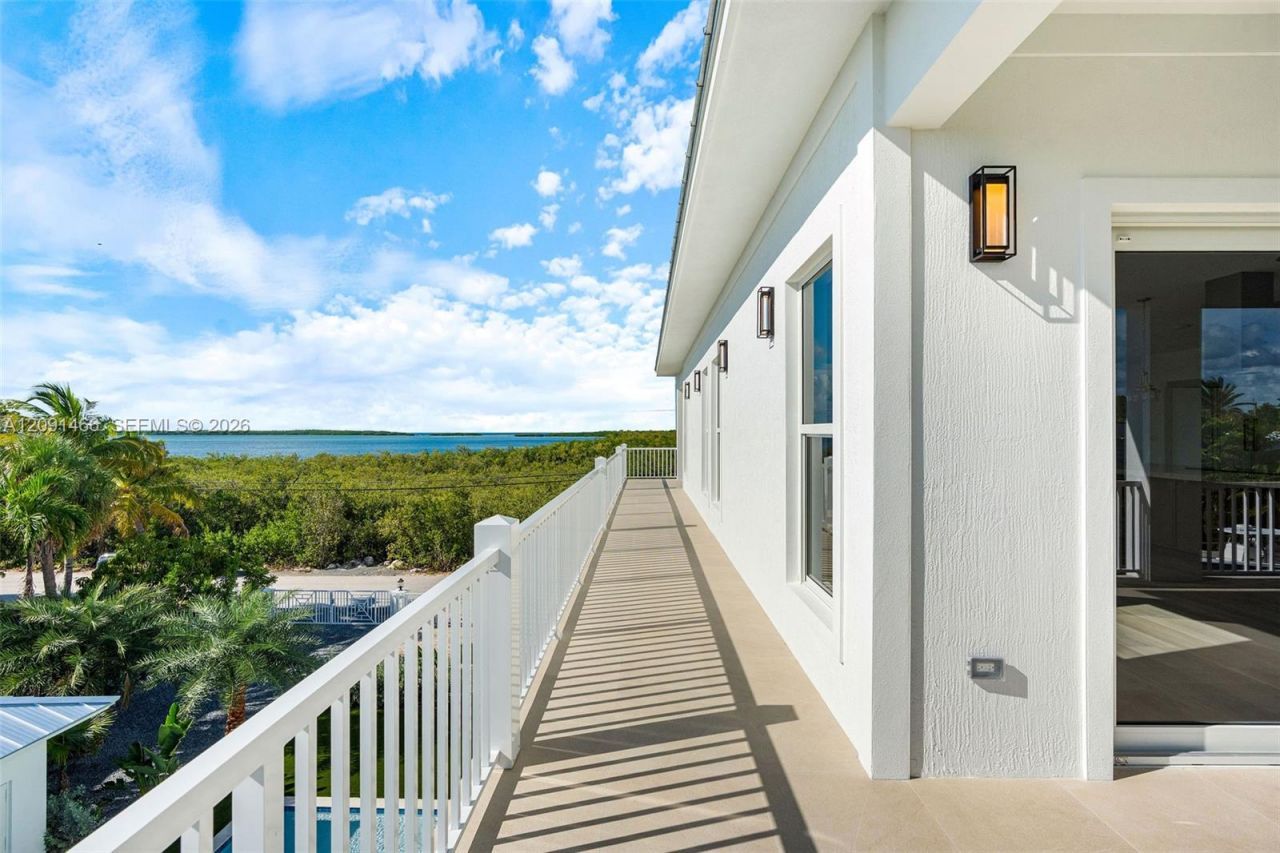 195 Ojibway Ave, Tavernier, FL 33070 Photo