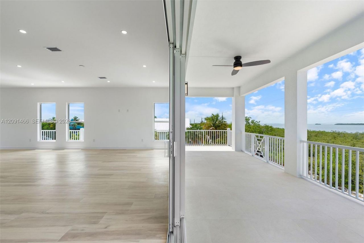 195 Ojibway Ave, Tavernier, FL 33070 Photo