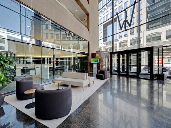 1101 Walnut Street, Unit 1801, Kansas City, MO 64106