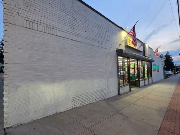 323 Jessamine Avenue , Yonkers, NY 10701