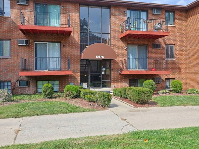 5476 Camelot Drive, Unit 38, Fairfield, OH 45014 Photo 3