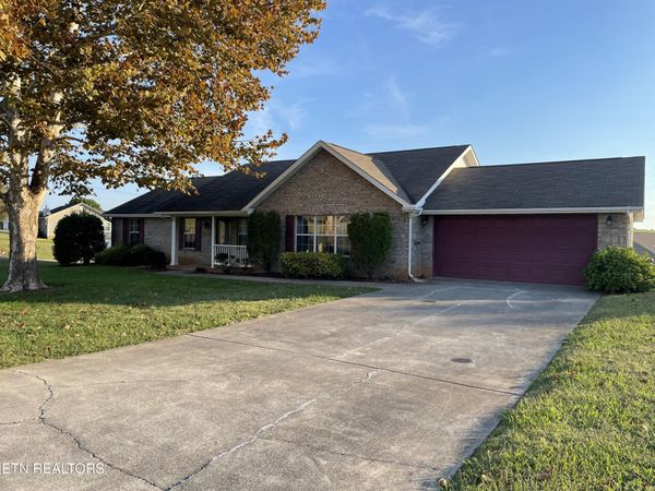 1324 Prairie Place, Greenback, TN 37742