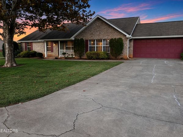 1324 Prairie Place, Greenback, TN 37742