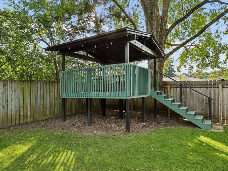 1133 Lanning Drive, Columbus, OH 43220 Photo 38