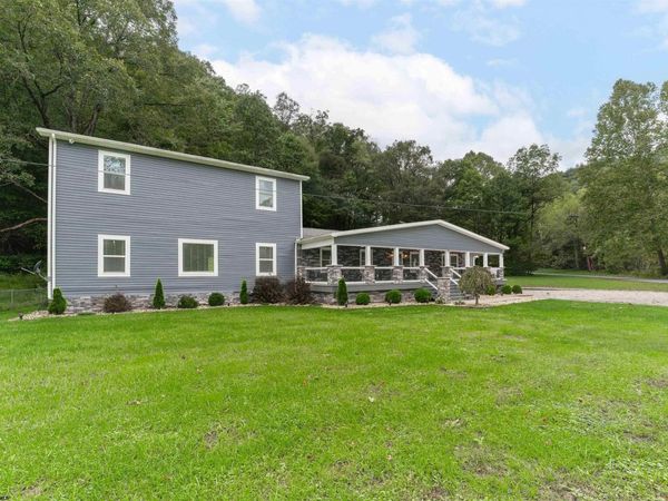 4243 Independence Road, Independence, WV 26374